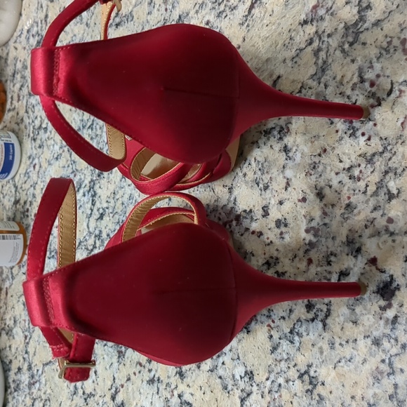 Badgley Mischka Rhinestone Sandals Sz. 8 - Picture 5 of 7